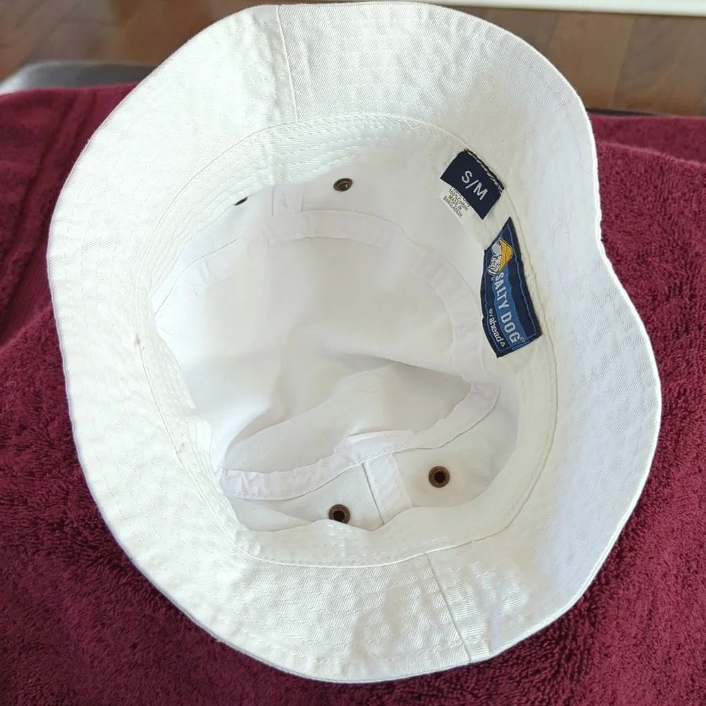 White Bucket Hat with Pink Embroidery SALTY DOG CAFE